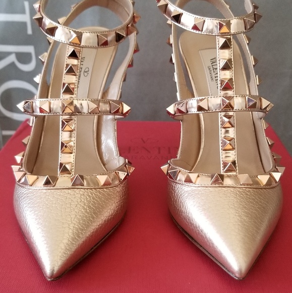 NIB VALENTINO ROCKSTUD T-STRAP PUMP - Picture 2 of 5